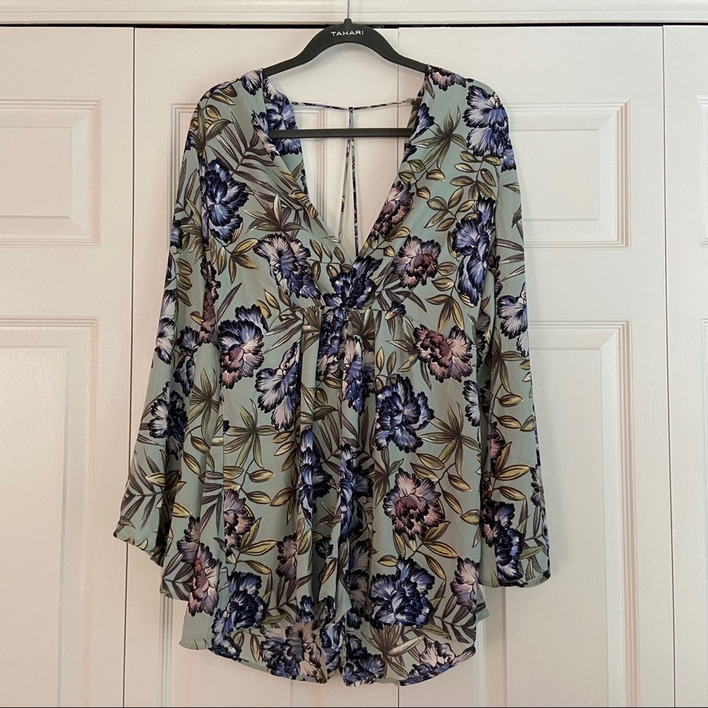 NWOT Floral Print Romper
